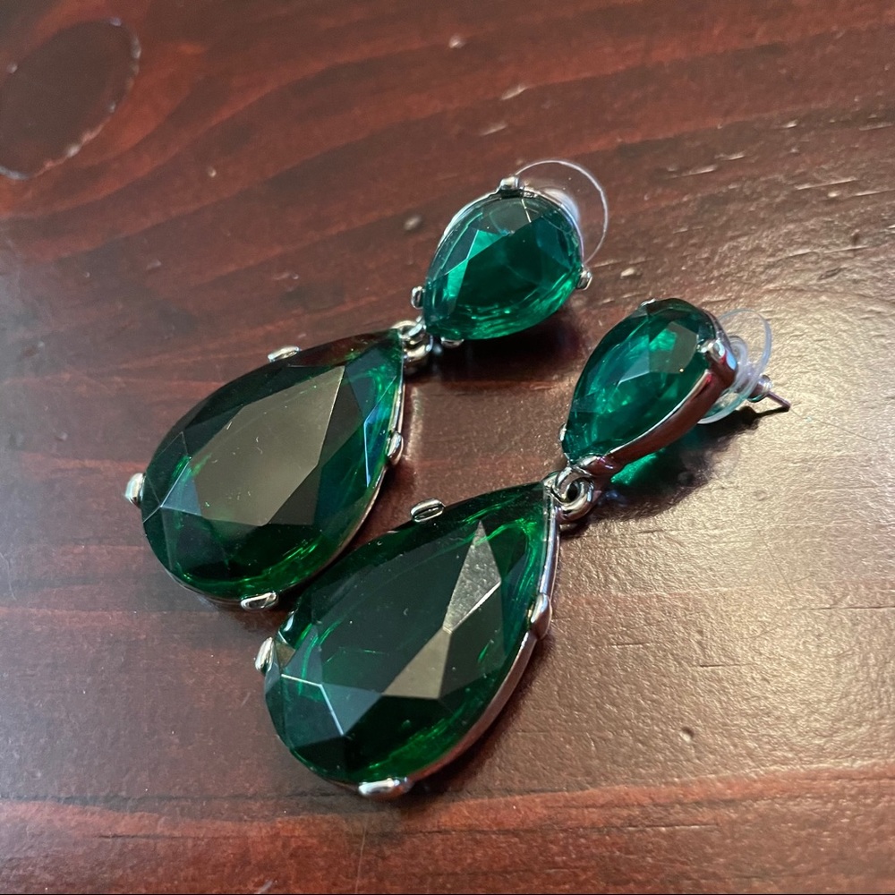 Angelina Jolie-Inspired Faux Emerald Earrings